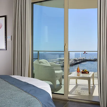 Sundance Hotel 4*