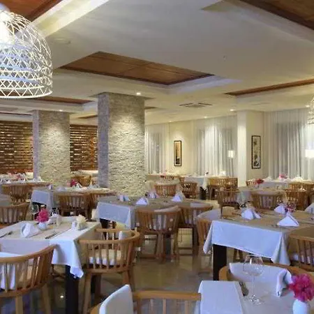 Sundance Szálloda 4*