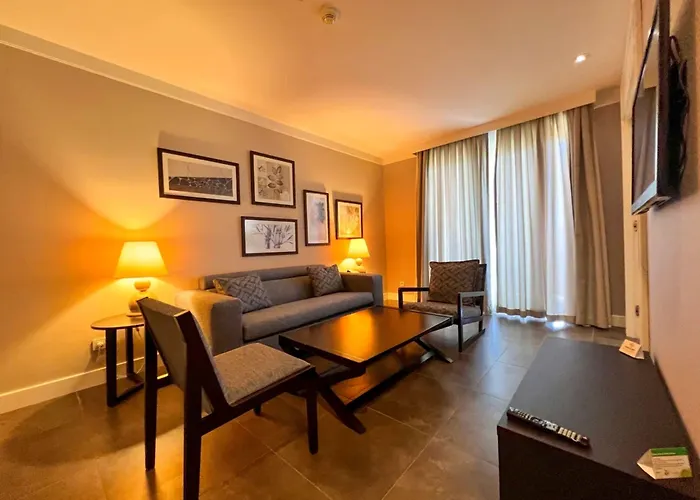 Sundance Hotel 4*