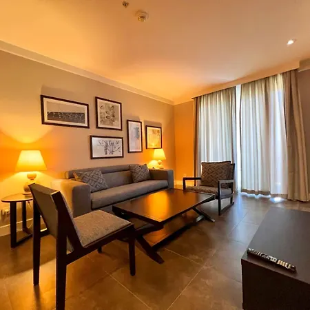 Sundance Hotel 4*
